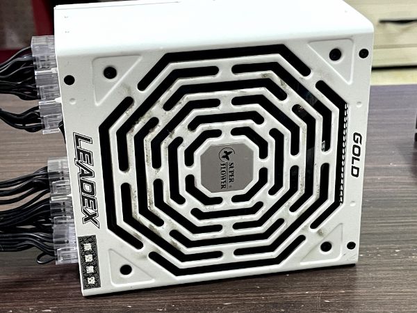 MSI MPG GUNGNIR 100D｜深度清潔
