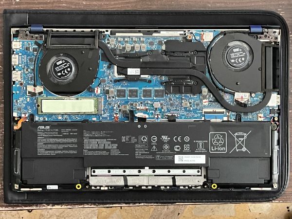 ASUS Zenbook 15 UX534 FTC